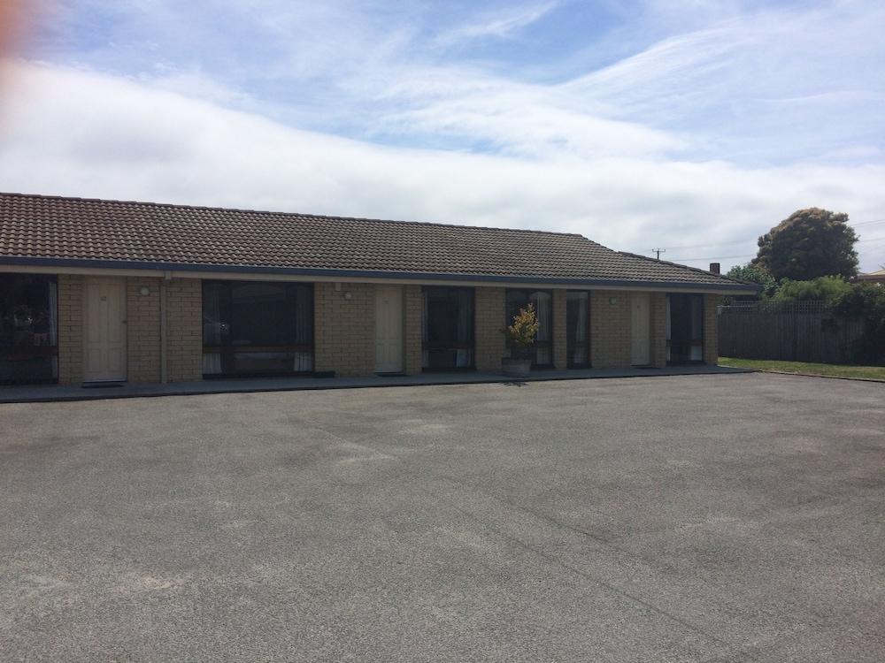 Seasonal South Motel & Function Centre Ulverstone Exterior photo