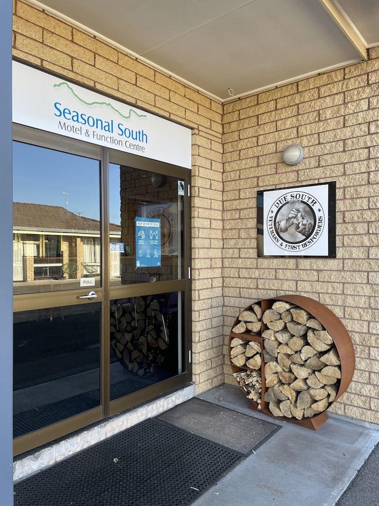 Seasonal South Motel & Function Centre Ulverstone Exterior photo