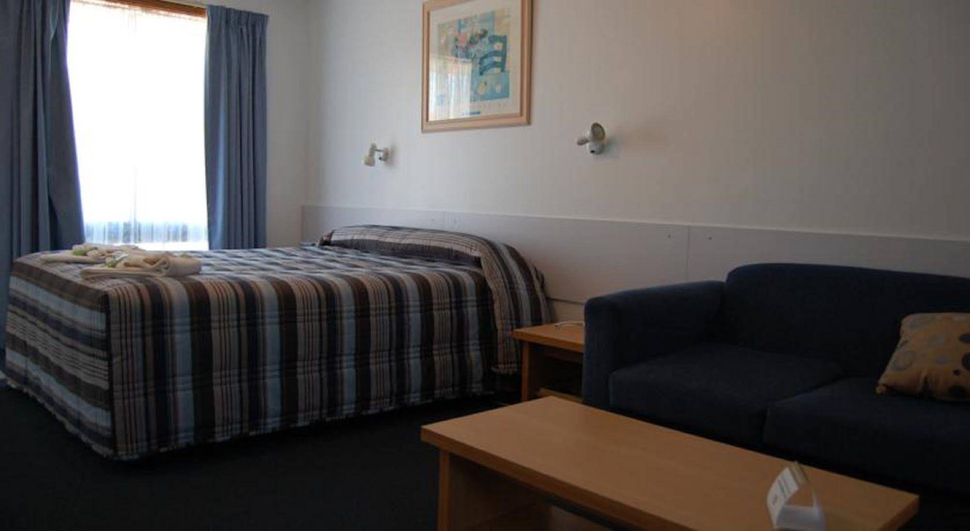 Seasonal South Motel & Function Centre Ulverstone Exterior photo